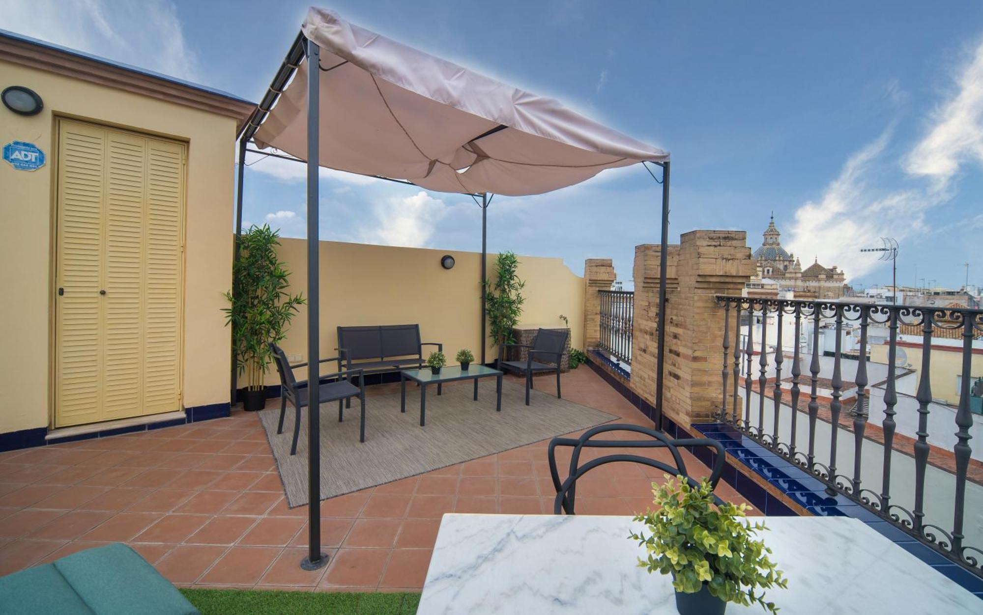 Apartament Exclusive Triplex With Private Terrace Sewilla Zewnętrze zdjęcie