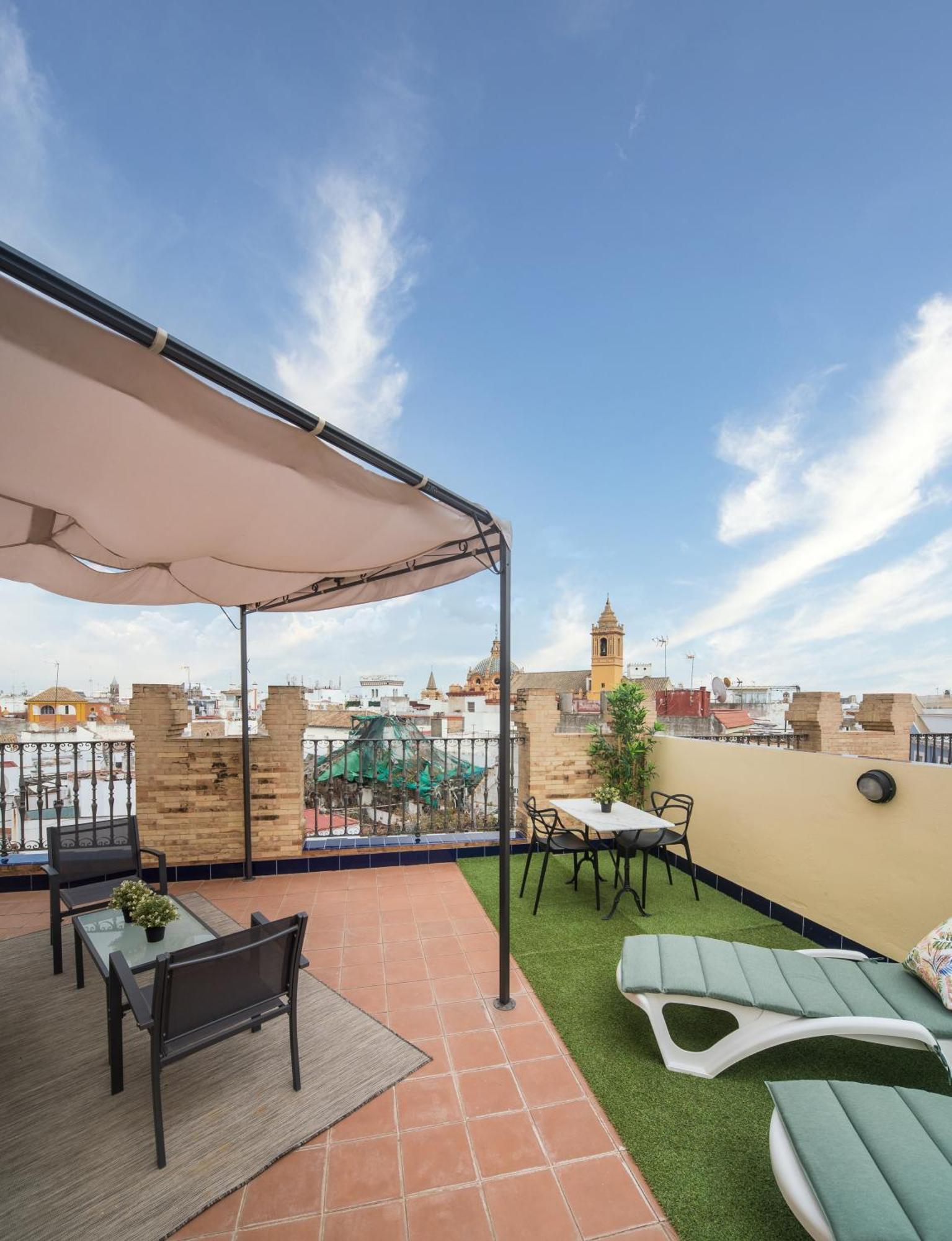 Apartament Exclusive Triplex With Private Terrace Sewilla Zewnętrze zdjęcie